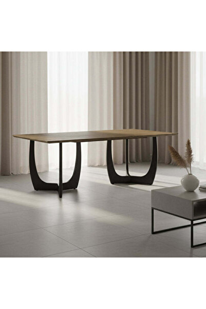 Roots Furniture طاولة طعام هانا من خشب البلوط العتيق لـ 8 أشخاص