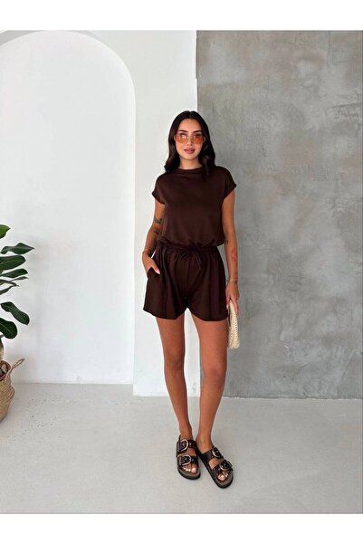 Paraf style Sırt Detaylı Şort Tişört Takım Görünüm Tulum