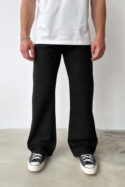 Flaw Wear Basic Black Flare Jean