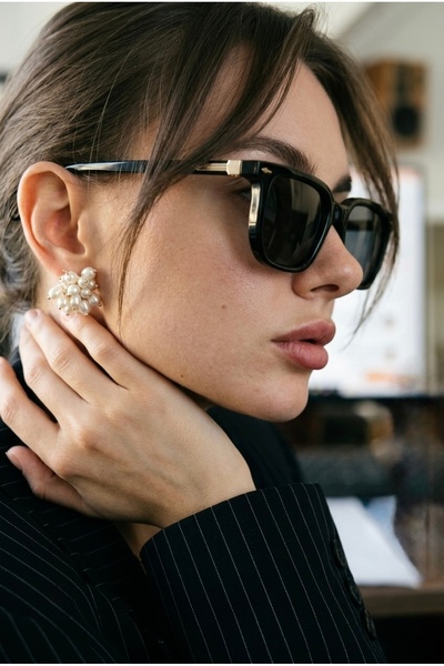 Chunky Frame Gosy Gold Accessory Ultra Light U400 Filtered Luxury Unisex Black Sunglasses