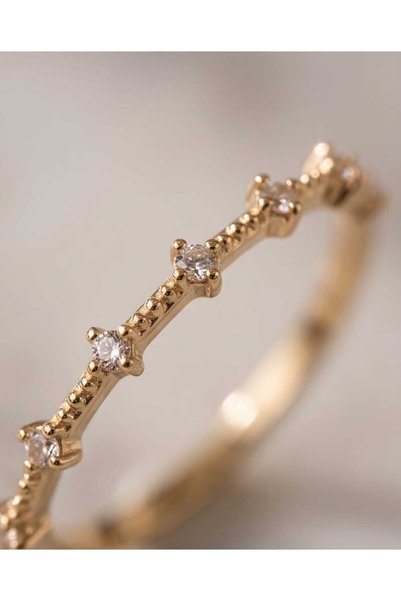 Mum Aşkı Tiny Stone and Serrated Texture Thin Gold Ring