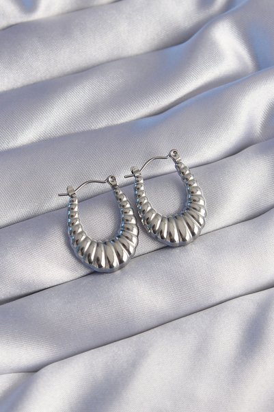 ForWhat Silver Steel Long Baklava Look Earrings for Elegant Woman