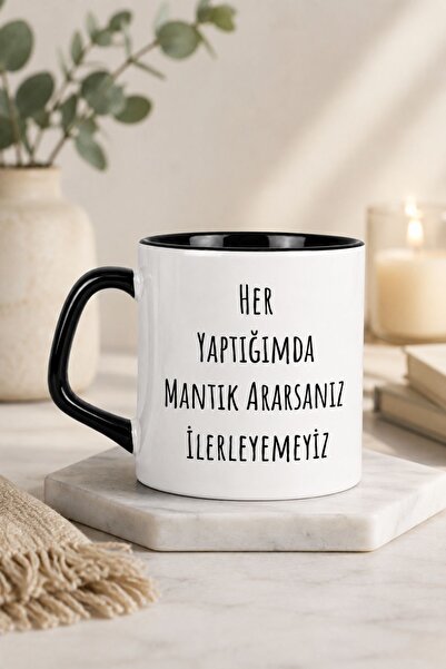 SARUHAN CONCEPT Siyah kulplu slogan baskılı kupa bardak Her Yaptığımda Mantık...