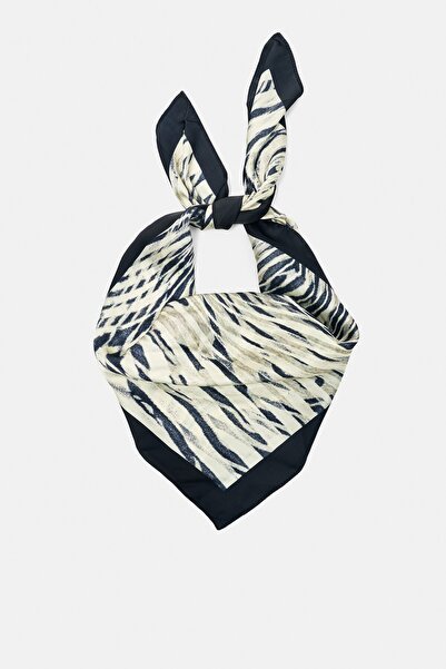 Pull & Bear Zebra desenli bandana