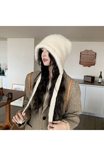 STARSTAR Winter knit hat adjustable drawstring bag style ear flaps.