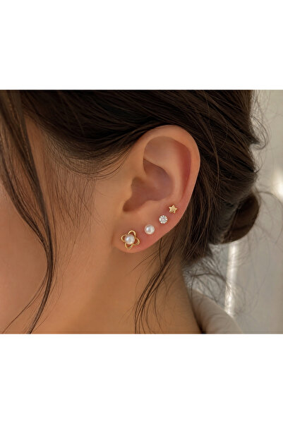 Eloré Chic Everyday Earrings