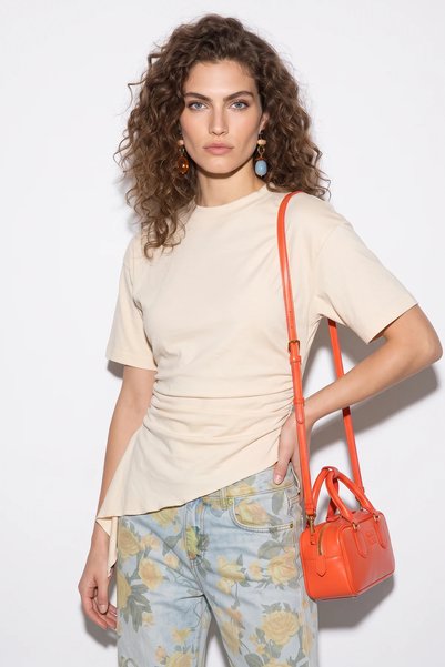 Generic Brand Women's Waist-Fitted Soft Textured Cotton Asymmetrical Cut Short Sleeve Cream Blouse