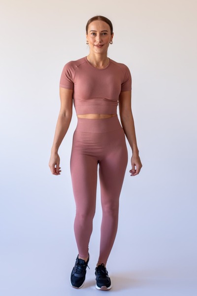 FEELAMORE Active Seamless Ribli Kısa Kollu Crop Top ve Toparlayıcı Yüksek Bel...