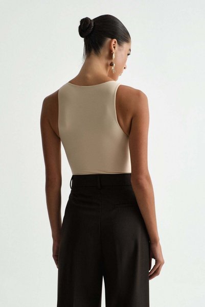 Açelya Okcu Body premium Darcy cu decolteu halter