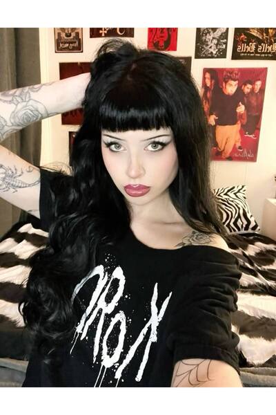 StartMore Gothic Kayık Yaka And Bisiklet yaka Street Wear Styler Woman T-Shir...