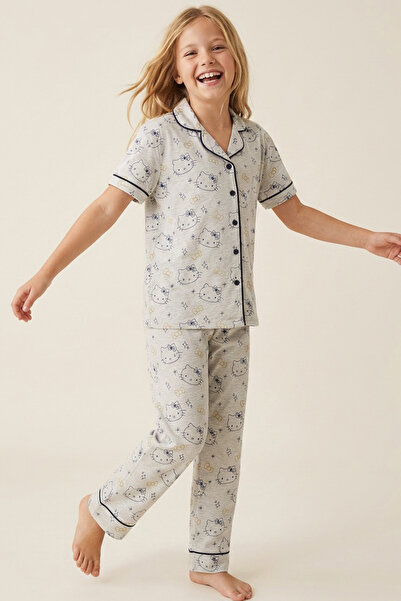 Siyah İnci Hello Kitty Lisanslı %100 Pamuk Gri Çok Renkli Düğmeli Biyeli Pijama Takım 26120451