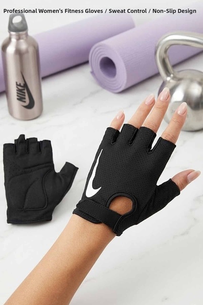 Nike قفازات اللياقة البدنية النسائية - قفازات مزودة بوسادات مضادة للانزلاق، ت...
