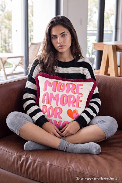 TRENDYOLMİLLA HOME Text Printed Throw Pillow Cover Tphss26Kkk00023