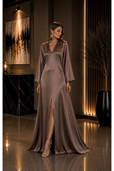 SERAVENZA COUTURE فستان ساتان أنيق بأكمام طويلة وفتحة أمامية مقاس ماكسي COU-107