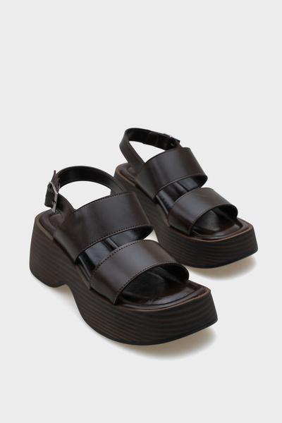 Capone Outfitters Dora Dolgu Topuklu Çift Bantlı Kadın Sandalet