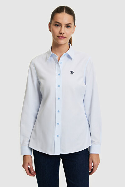 U.S. Polo Assn. قميص نسائي أساسي بأكمام طويلة باللون الأزرق الفاتح 50324791-VR003