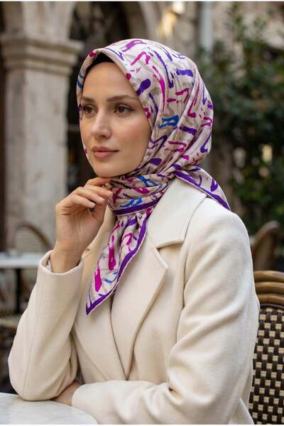 Vissona %100 Twill İpek Geometrik Desenli Mor - Fuşya Renkli 90x90 Eşarp Diki...