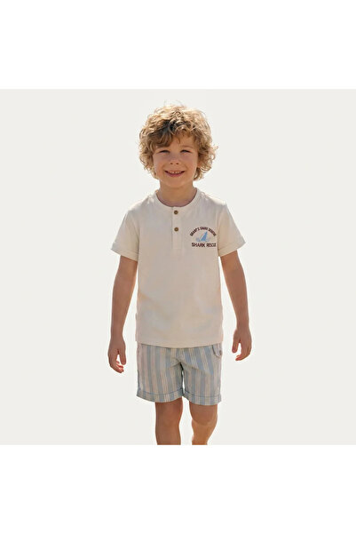 Zeyland Boy's Embroidered T-Shirt and Shorts Set