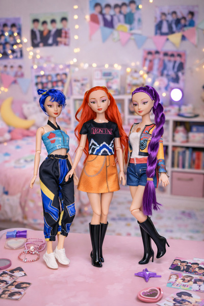 Fayola SET 3 PĂPUȘI K-POP VÂNĂTORI DE DEMONI