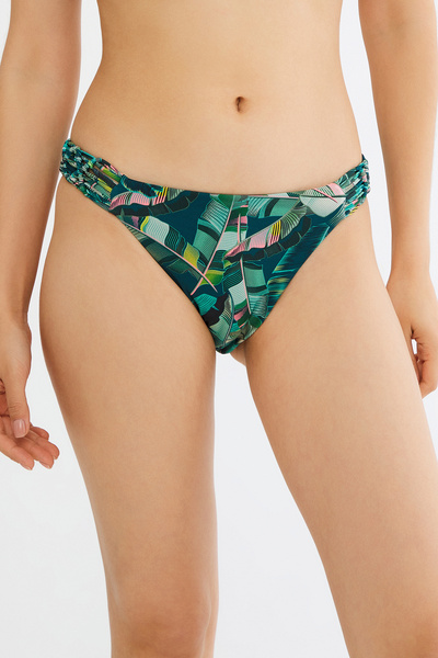 Penti Partea de jos de bikini multicoloră din macrame cu aloe