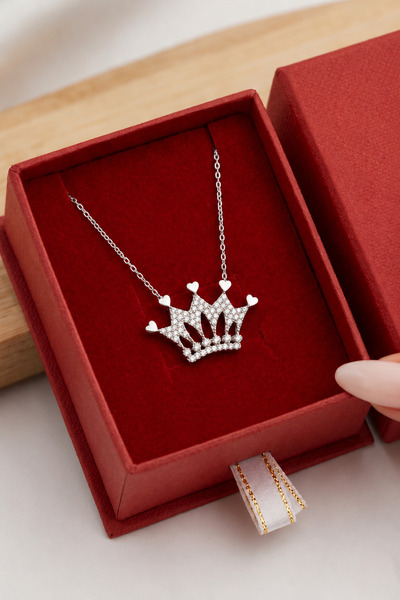 ÇEKİRDEK JEWELRY 925 Ayar Gümüş Taşlı Taç Kolye Zirkon Taşlı Zarif Kraliçe Ta...