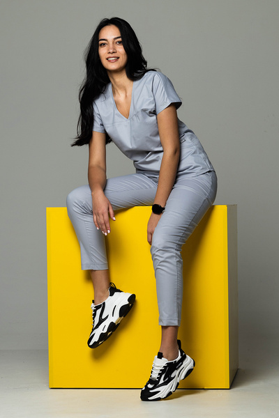tag Costum medical din bumbac elastic pentru femei, argintiu