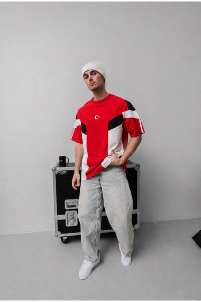 KUN SPORTSWEAR تي شيرت نوستالجي ريترو كبير الحجم للجنسين