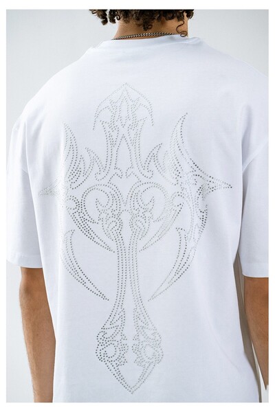 Fadeback Tricou alb supradimensionat pentru bărbați, cu strasuri și pietre ar...