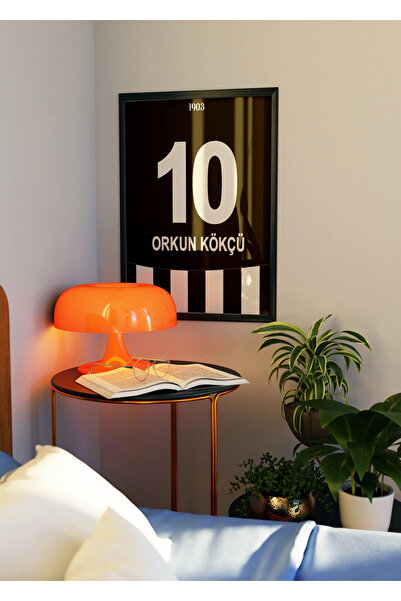 Base Concept Orkun Kökçü 10 İmzalı Çubuklu Siyah Beyaz Forma Posteri (Çerçeveli)