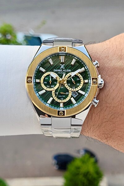 Daniel Klein Dial Green Strap Metallic Color 46.5 mm 2 Year Warranty Men's Wr...