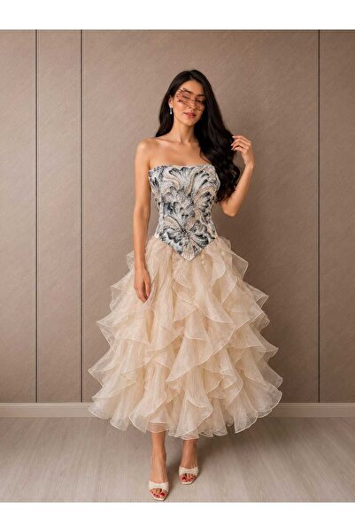 SAMEERAH STYLE Off White Short Evening Dress with Beaded Bodice and Organza R...