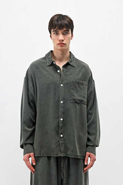 VAMOSCLO Oversized washed shirt with pocket detail - khaki