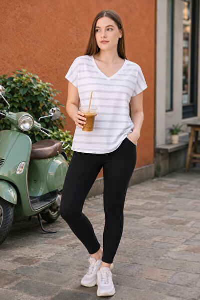 defys Women's V-Neck Short Sleeve Relaxed Fit Textured Striped Casual T-Shirt