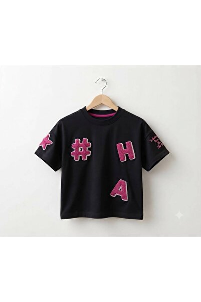 Hilal Akıncı Kids Girl's basic t-shirt with lace embroidery