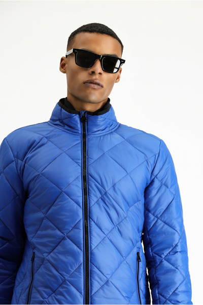 Kiğılı Windproof Quilted Sports Coat with Stand Collar and Zippered Pockets
