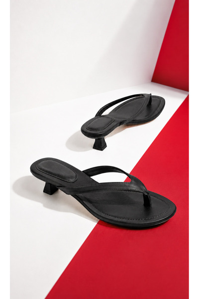 CİMİLİ SHOES Kadın Siyah Cilt Parmak Arası Topuklu Terlik Ortopedik Kadın San...