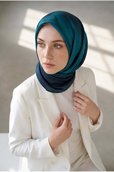 Vissona %100 Twill İpek Gül Desenli Petrol Mavisi Renkli 90x90 Eşarp Dikim Şe...