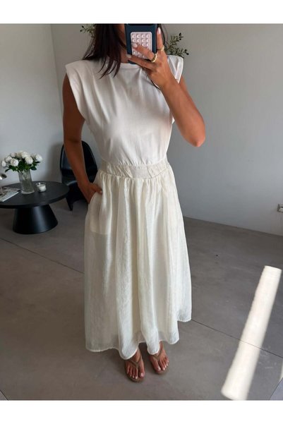 Bade Butik Ekru Vatkalı Astarlı Elbise