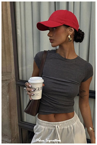 PIECE SIGNATURE لأولئك الذين لا يردون تصميمًا بسيط وأنيق، قبعة أساسية قابلة ل...