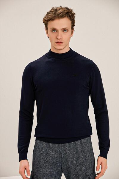 ALEXANDERGARDI Half-Neck Sweater (E21-18114)