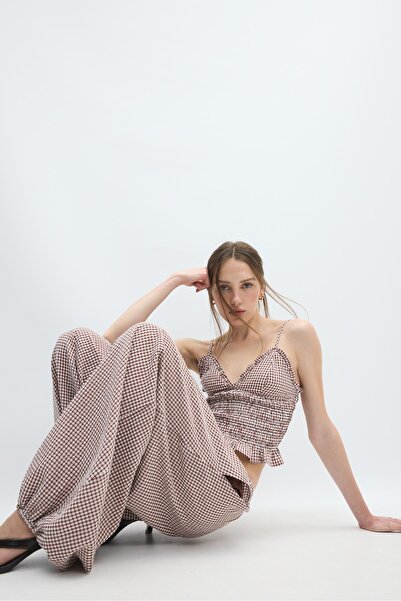 Stradivarius Askılı büzgülü top