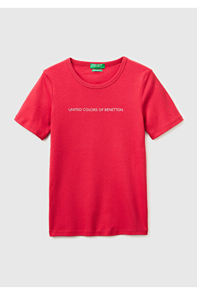 United Colors of Benetton Γυναικείο κόκκινο μπλουζάκι από 100% βαμβάκι με τυπ...