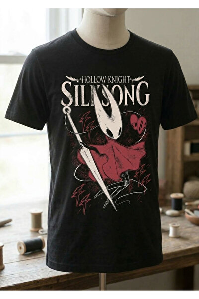 Silkensoul تيشيرت أسود مطبوع بتصميم شخصية "ذا نايت" من Hollow Knight ذو تصميم...