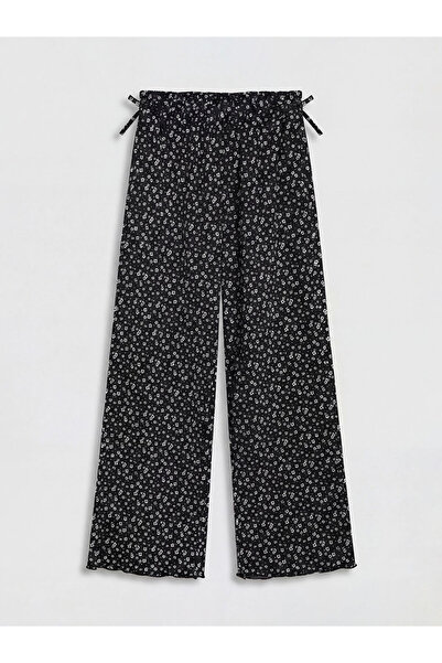 LC Waikiki Široke pantalone za devojčice sa cvetnim printom