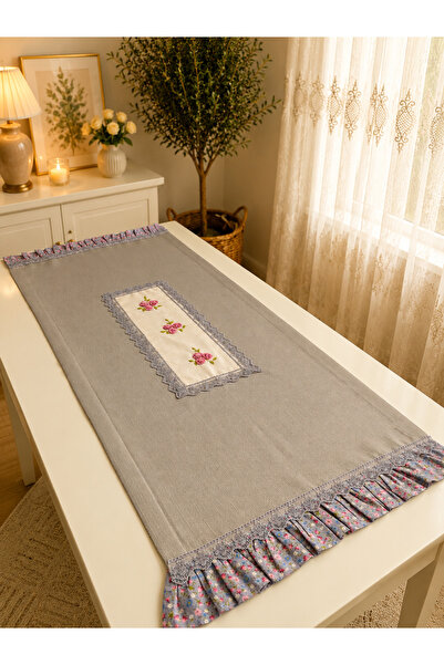 susluhomebutik Runner Rokoko İşlemeli