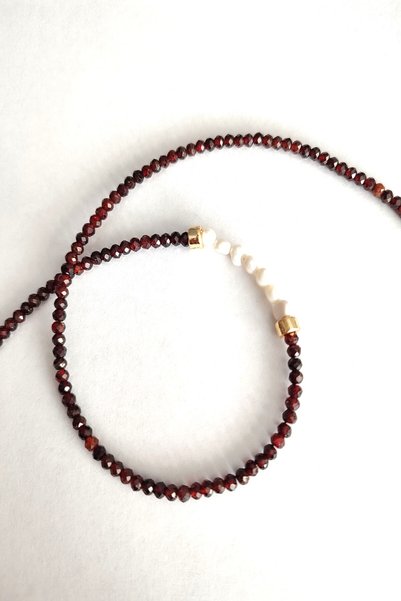c-bhadu naturel Certified 4 mm Lal Garnet Granate, Pearl Natural Stone Necklace