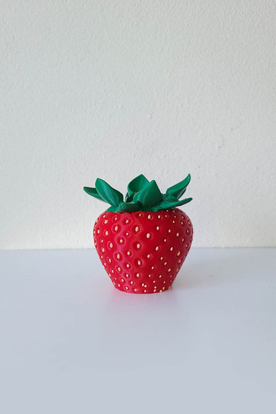 Alvina Atölye Design Strawberry Toothpick Holder - Hand-Painted Decorative Object for Tables - Bioplastic