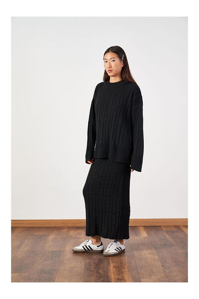 LC Waikiki Nevavm Hair Weave Oversize Knitwear Sweater Black