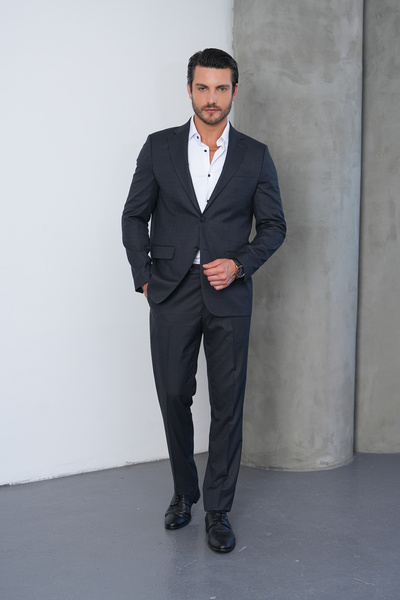 GustmanModa Black Armul Classic Suit