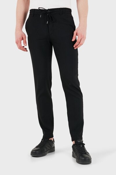 BOSS Men's Cotton Regular Fit Normal Waist Tapered Leg Black Trousers